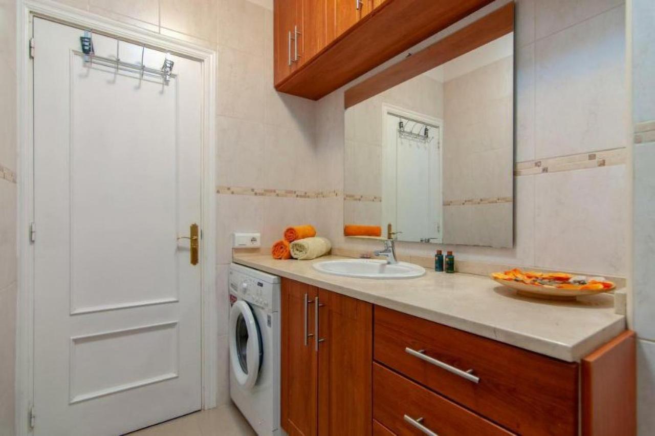 Apartament 1 Bedroom Los Cristianos Las Vistas Beach Экстерьер фото